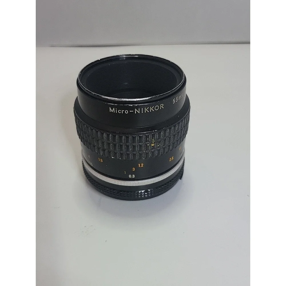 NIKON MICRO-NIKKOR 55mm f/2.8 MF Lens AIS/AI-S Mount fits FILM DIGITAL EXCELLENT